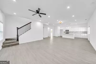 1136 Oak Knoll Terrace SE, Atlanta, GA 30315 - Photo 3