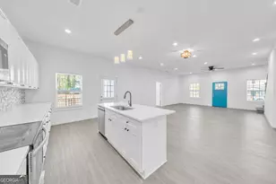 1136 Oak Knoll Terrace SE, Atlanta, GA 30315 - Photo 11