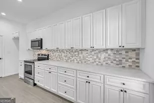 1136 Oak Knoll Terrace SE, Atlanta, GA 30315 - Photo 13