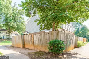 2611 Stratford Ln, Morrow, GA 30260 - Photo 33