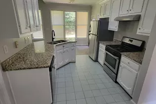 12208 Barney Ct, Fayetteville, GA 30215 - Photo 5