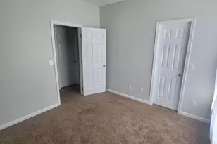 12208 Barney Ct, Fayetteville, GA 30215 - Photo 13