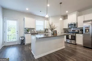 290 Mahone Dr, Lilburn, GA 30047 - Photo 3