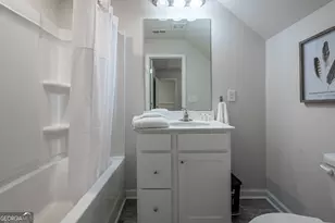 290 Mahone Dr, Lilburn, GA 30047 - Photo 19