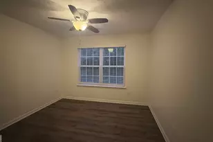 4043 Roxberry Hill Ln, Buford, GA 30518 - Photo 9