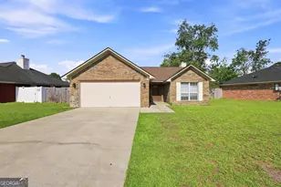 176 Wayfair Ln, Hinesville, GA 31313 - Photo 1