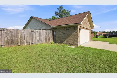 176 Wayfair Lane, Hinesville, GA 31313 - Photo 3