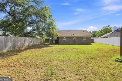 176 Wayfair Lane, Hinesville, GA 31313 - Photo 11