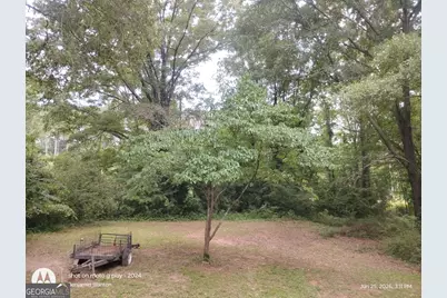 327 W Bonnell Street, Oxford, GA 30054 - Photo 5