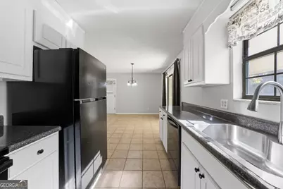 402 Frank Satterfield Road, Perry, GA 31069 - Photo 9