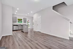 209 Roy Dr, Calhoun, GA 30701 - Photo 3