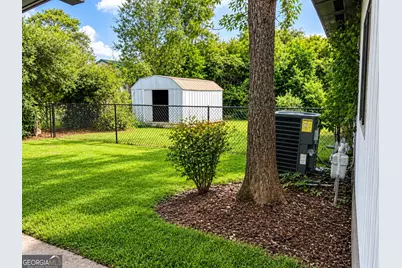 203 Pineview Drive, Warner Robins, GA 31088 - Photo 7