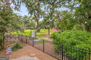 135 Colonial Dr, Saint Simons, GA 31522 - Photo 29