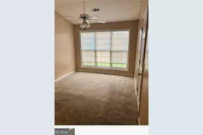 7182 Georges, Morrow, GA 30260 - Photo 9