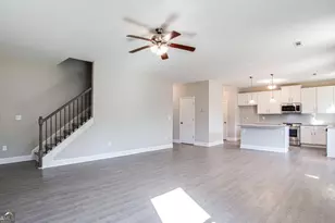 244 Sophie Cir, Locust Grove, GA 30248 - Photo 11