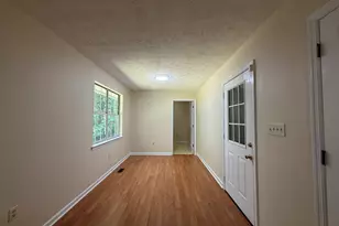 422 King Ln, Thomson, GA 30824 - Photo 7