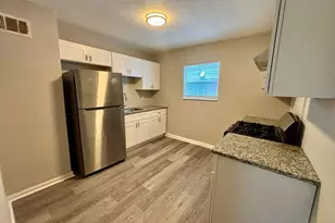 1048 Washington St SW, Atlanta, GA 30315 - Photo 5