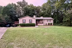 204 Glendale Ct, Stockbridge, GA 30281 - Photo 1