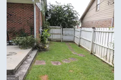 6336 Phillips Place, Lithonia, GA 30058 - Photo 5