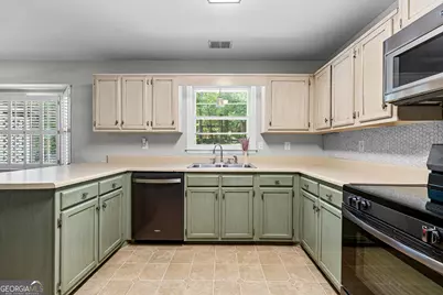 170 Timberidge Drive, Newnan, GA 30263 - Photo 15