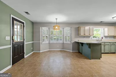 170 Timberidge Drive, Newnan, GA 30263 - Photo 11