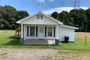 1560 Cleveland Hwy, Murrayville, GA 30564 - Photo 1