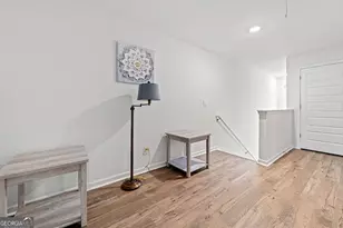 1396 Sweetshrub Pl NW, Atlanta, GA 30318 - Photo 11