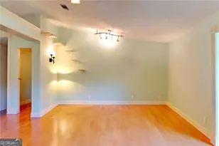 2722 Inverloch Cir, Duluth, GA 30096 - Photo 15
