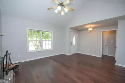 10 Walton Woods Court, Newnan, GA 30263 - Photo 5