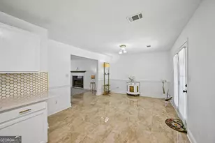 135 Creekview Dr, Newnan, GA 30263 - Photo 21