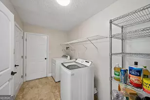 135 Creekview Dr, Newnan, GA 30263 - Photo 27