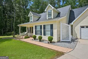 135 Creekview Dr, Newnan, GA 30263 - Photo 5