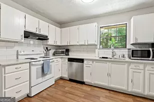 110 Clydesdale Rd, Peachtree City, GA 30269 - Photo 11