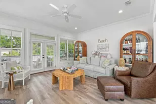311 Peachtree St, Saint Simons, GA 31522 - Photo 17