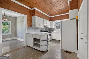 365 W Johnston St, Forsyth, GA 31029 - Photo 19