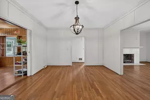 365 W Johnston St, Forsyth, GA 31029 - Photo 11