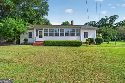 365 W Johnston Street, Forsyth, GA 31029 - Photo 1
