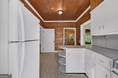 365 W Johnston Street, Forsyth, GA 31029 - Photo 23