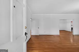 365 W Johnston St, Forsyth, GA 31029 - Photo 3