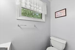 130 Washington St, Tignall, GA 30668 - Photo 13