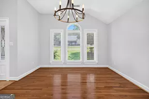 135 Southfield Dr, Newnan, GA 30265 - Photo 9