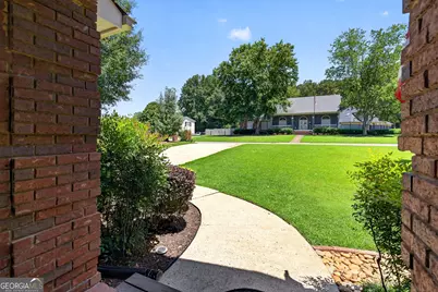 135 Southfield Drive, Newnan, GA 30265 - Photo 5