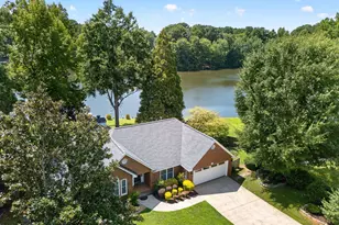 135 Southfield Dr, Newnan, GA 30265 - Photo 57