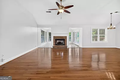 135 Southfield Drive, Newnan, GA 30265 - Photo 11