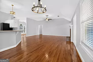135 Southfield Dr, Newnan, GA 30265 - Photo 13