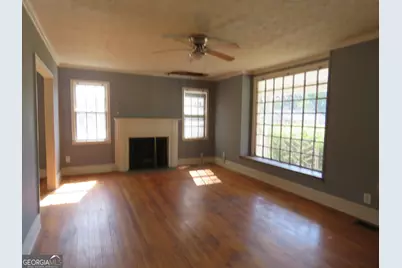 328 Taylor Street, Barnesville, GA 30204 - Photo 5