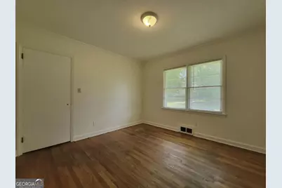 226 James Street, Winder, GA 30680 - Photo 7