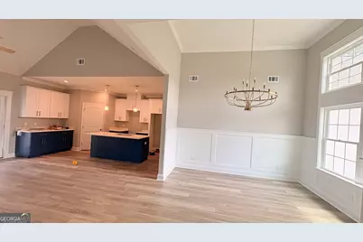 225 Lakes Drive, Brunswick, GA 31523 - Photo 11