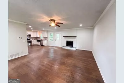 1394 Natchez Trace SW, Marietta, GA 30008 - Photo 3