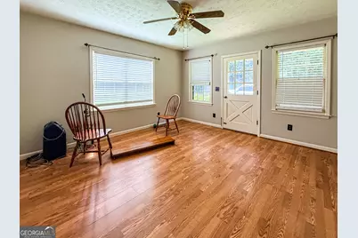 4925 Union Church Road, Flowery Branch, GA 30542 - Photo 15